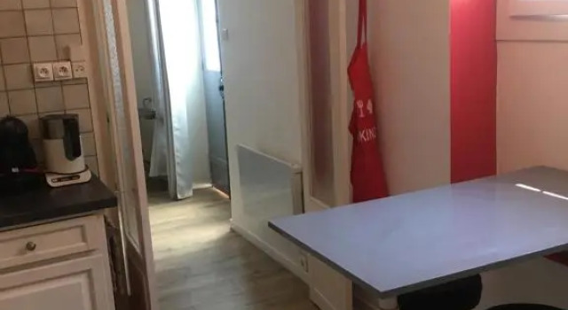 Апартаменты Appartement central des terres chaudes proche bord de mer
