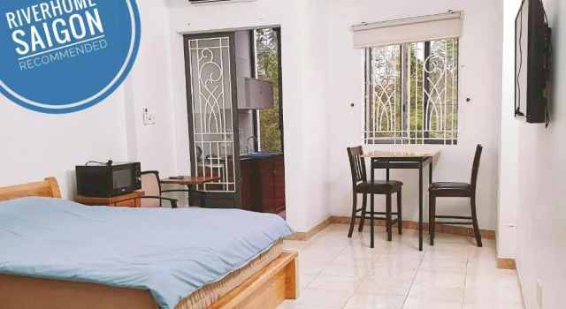 Апартаменты с видом на озеро Riverhome Saigon Apartments