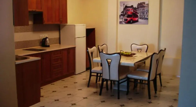 Апартаменты с 2 комнатами Chernivtsi Apartments