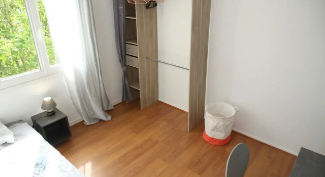 Appart, Book Apartment  