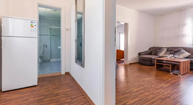 Rooms Da Giovanni, Book Hostel / Vandrerhjem Hostels i Pula Riviera, Hostel / Vandrerhjem