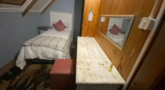 Boss Holiday Rentals, Забронировать Отель Отели Cape Peninsula с бассейном, Бассейн