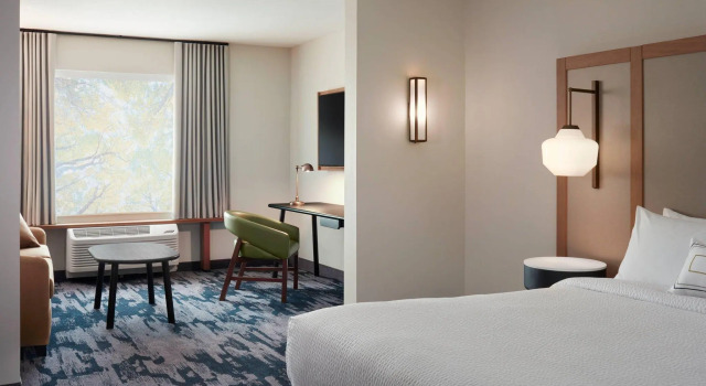 Двухместный люкс Fairfield by Marriott Inn & Suites Knoxville Northwest