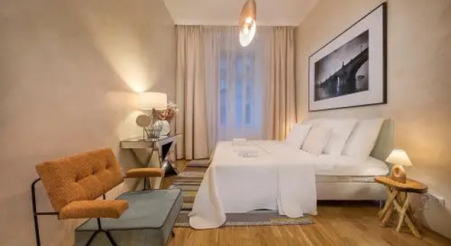 Luxurious Apartments Ujezd, Забронировать Апартаменты/квартира Апартаменты Праги, рядом с Театр Svanda, Апартаменты/квартира
