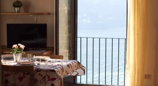 Апартаменты Casa Marina - Appartamento nel residence di Nesso