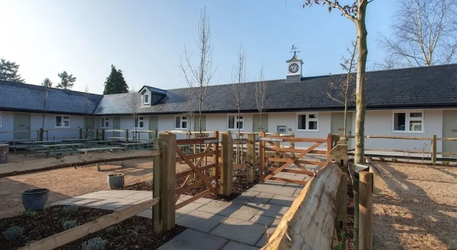 The Inn West End, Забронировать Гостевой дом Отели High Weald с завтраком, Завтраки