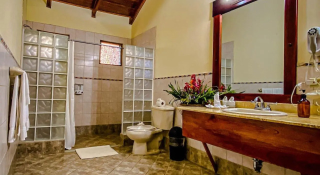 Jaco Hotel Docelunas