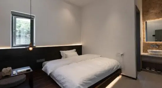 Люкс с 2 комнатами с видом на внутренний двор Pingtan QiXi  Homestay (Tannan Bay Platinum Beach Branch)