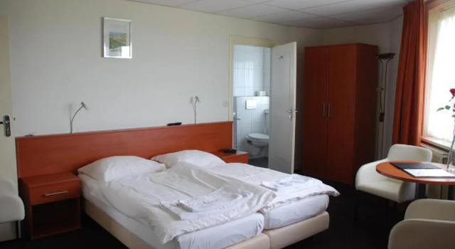 Номер Standard t Streefkerkse Huis