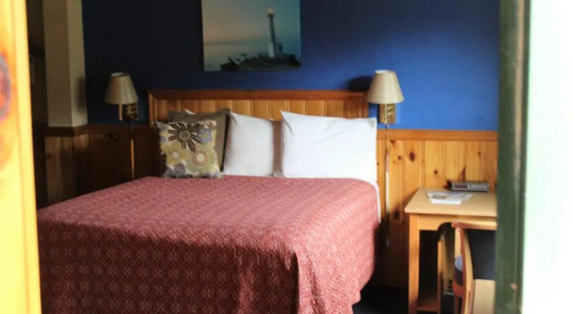Номер Economy Stone Fence Resort