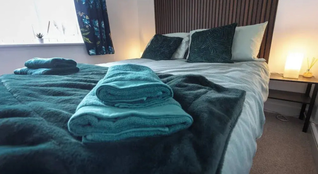 Hampton 3-bedroom Luxury Escape With Parking