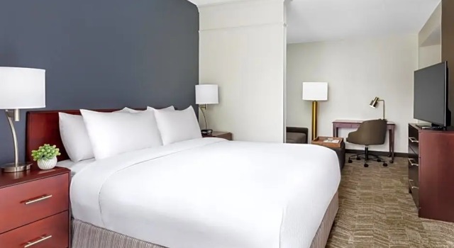 Одноместный люкс SpringHill Suites by Marriott Manchester-Boston Regional Airport