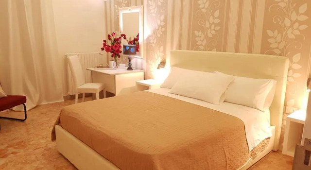 B&B Abatjour