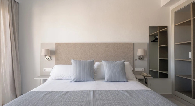 Standard Doppel Zimmer mit Balkon Smy Portocolom