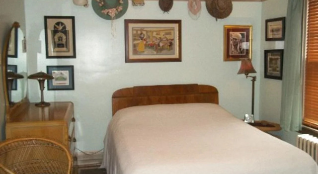 A Sentimental Journey Bed and Breakfast, Rezerwuj Hotel Hotele w Backbone Mountain z parkingiem, Parking