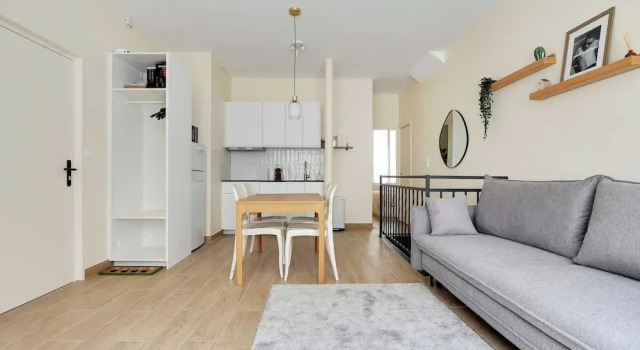 Апартаменты Charming Apartment - 2br/6p - Paris Center