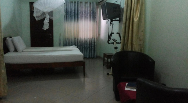Люкс Business DaysInn Hotel