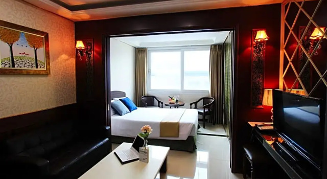 Номер Deluxe InterСity Seoul Hotel