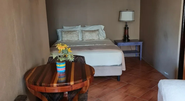 Четырёхместный семейный номер Standard GM Suites Bed & Breakfast