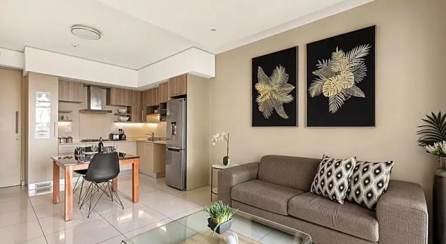 Апартаменты Easy Stay - The Tyrwhitt Rosebank