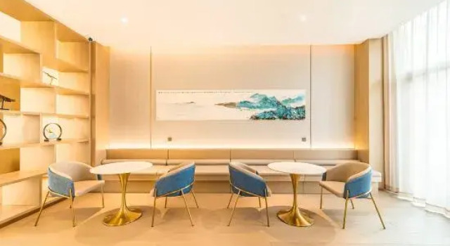 Manju Hotel (Lianyungang Lianyun), Prenota Hotel Hotel a Jiangsu con parcheggio, Parcheggio
