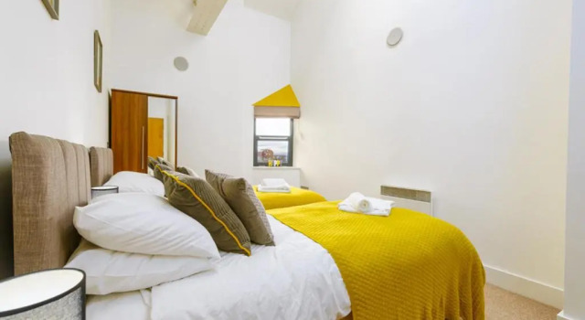 Апартаменты K Suites - Barton Court