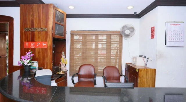 Oyo 24675 Flagship the Trivandrum Hotel, Забронировать Отель Отели штата Кералы с завтраком, Завтраки