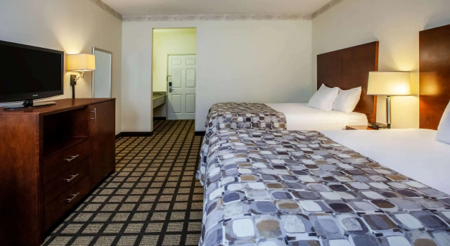 Baymont by Wyndham Mackinaw City