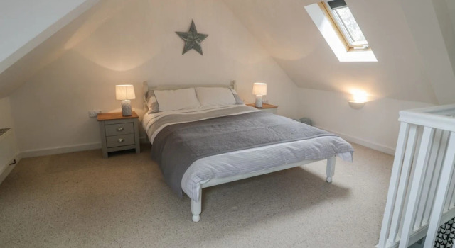 2 Pant Heulog, Book Feriehus Llanbedr Snowdonia
