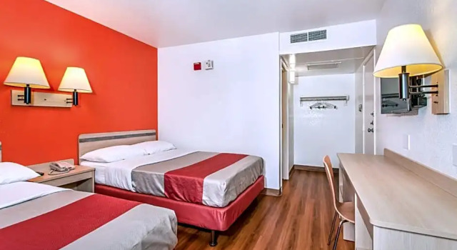 Номер Deluxe Motel 6-Vacaville, CA