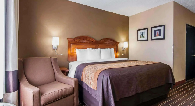 Двухместный номер Standard Quality Inn & Suites I-35 E-Walnut Hill