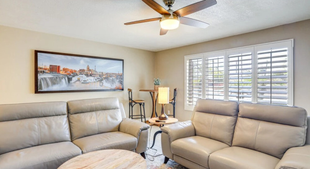 Scottsdale Vacation Rental w/ Patio & Game Room!, Scottsdale, Забронировать Отель Скотсдейл 