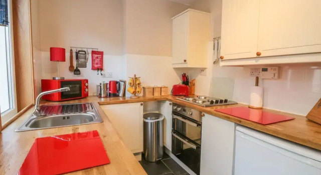 Семейный коттедж Crinan Canal Cottage No8, Kilmartin