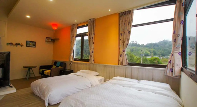 New Live B&B