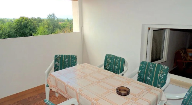 Apartment Radojka, Prenota Appartamento Hotel a Isole Quarnerine con parcheggio, Parcheggio