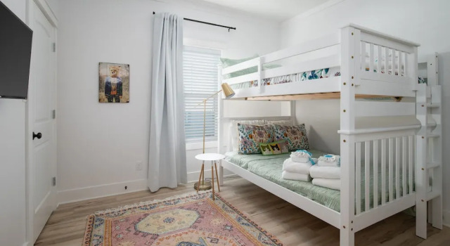 Коттедж 21712 Palm Ave Stay Awhile