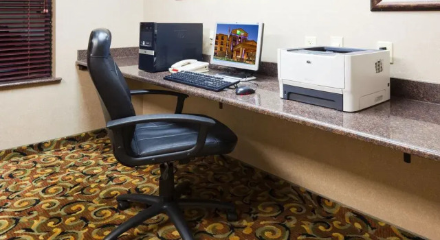 Baymont Inn & Suites By Wyndham Sturgis