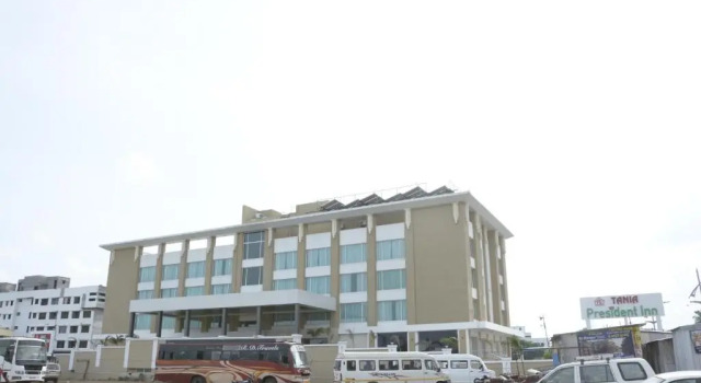 Tania President Inn, Забронировать Отель Отели штата Махараштры 3 звезды, 3*