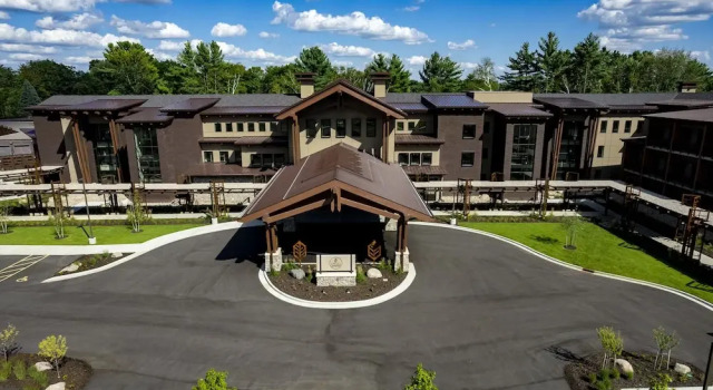 The Inn at SentryWorld, Buchen Sie Hotel Stevens Point Wisconsin, in der Nähe von SentryWorld Golf Course