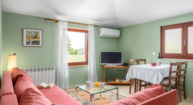 Stunning Apartment in Porec With 1 Bedrooms and Outdoor Swimming Pool, Забронировать Апартаменты/квартира Апартаменты Пореч, Апартаменты/квартира