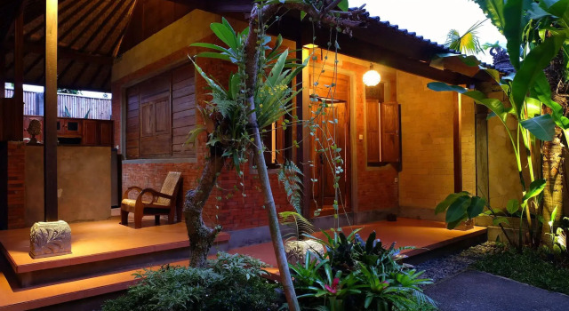 Nurada Cottage, Rezervovat Rekreační dům Hotely v Bali se snídaní, Snídaně