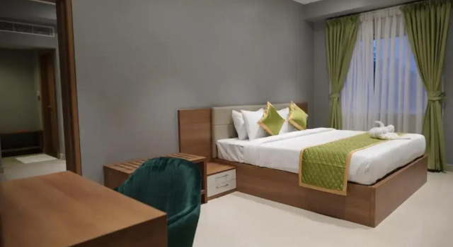 Hotel Grand Alleppey, Забронировать Отель Отели штата Кералы с завтраком, Завтраки