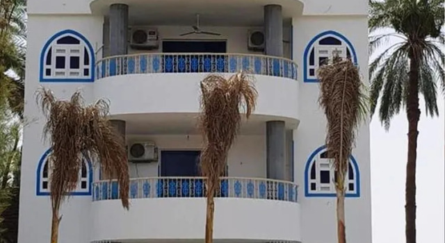 Moon Valley Apartments