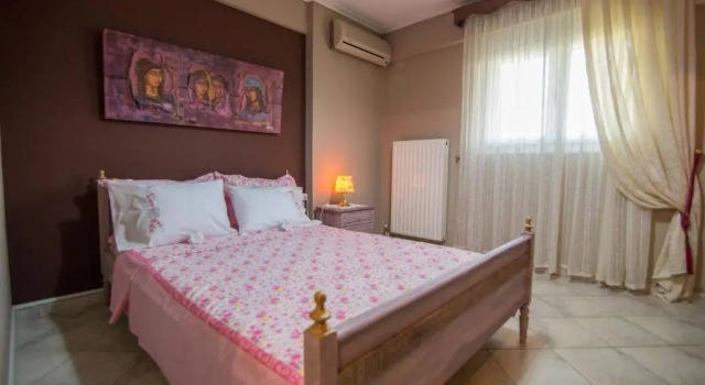 Апартаменты Art Suites Mesologgi