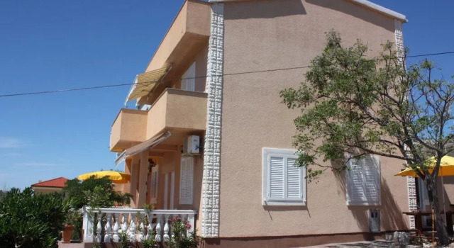 Apartments Kaja, Book Apartment Hotels in Kvarner with Parking, Parking