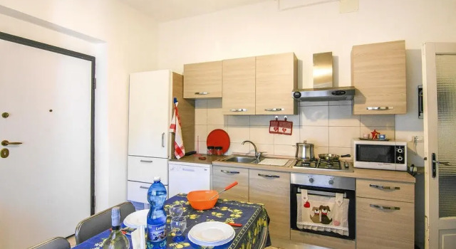 Stunning Apartment in Fiumaretta di Ameglia With Wifi and 1 Bedrooms