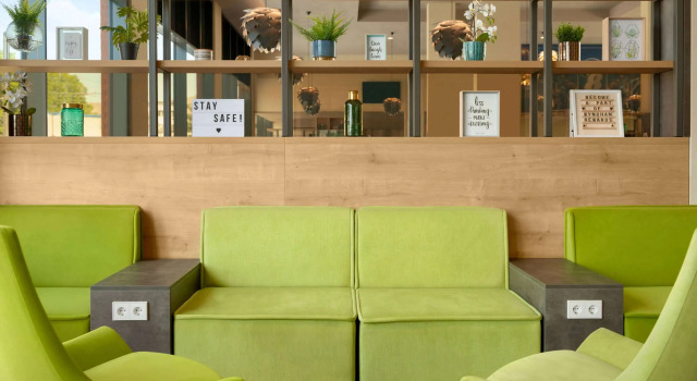 Super 8 by Wyndham Mainz Zollhafen, Book Hotel Neustadt Mainz