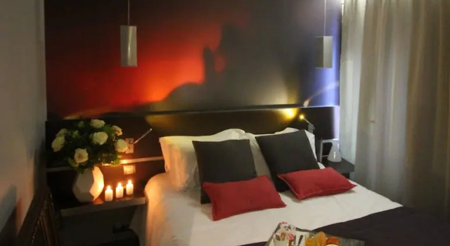 Номер Hôtel Lumières Montmartre Paris