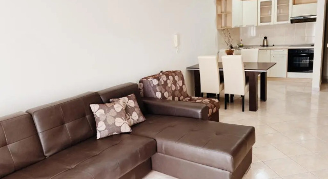 Апартаменты с видом на сад Sun Village Apartments