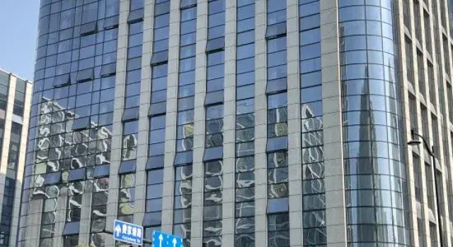 Homeinn Plus Hotel (Hangzhou Xintiandi)